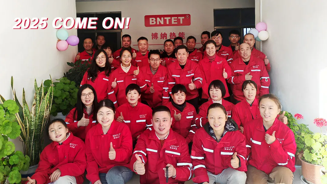 2025 Employee Group Photo 